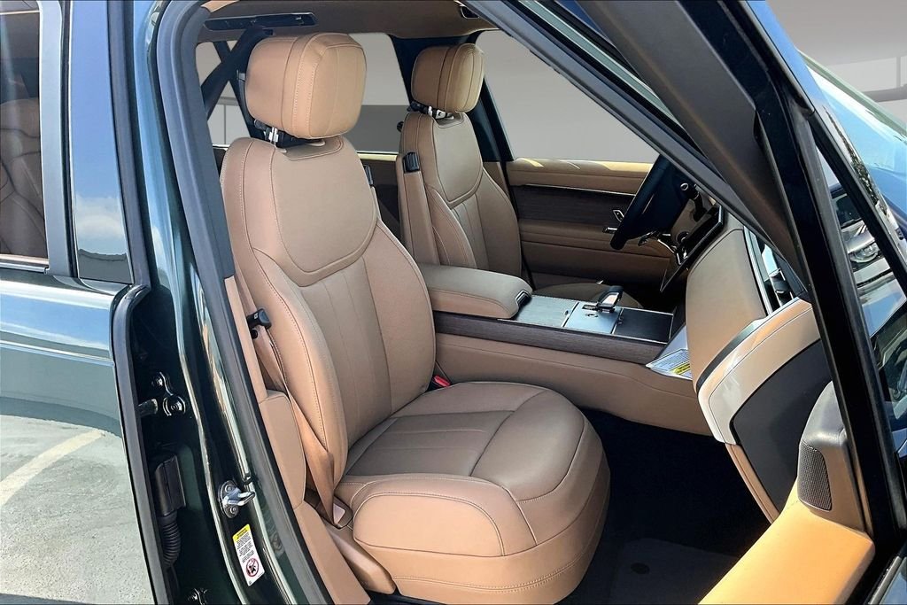 2026 Land Rover Range Rover SE - Photo 12