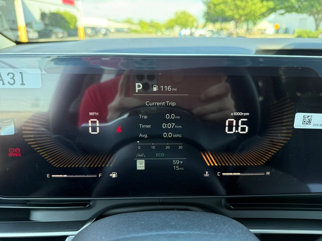 New 2026 Snow White Pearl Kia LXS image 25