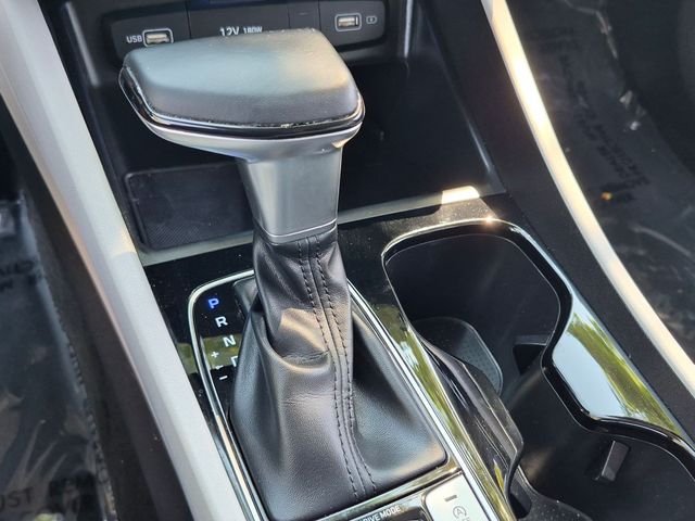 Used 2023 Gray Hyundai SEL image 23