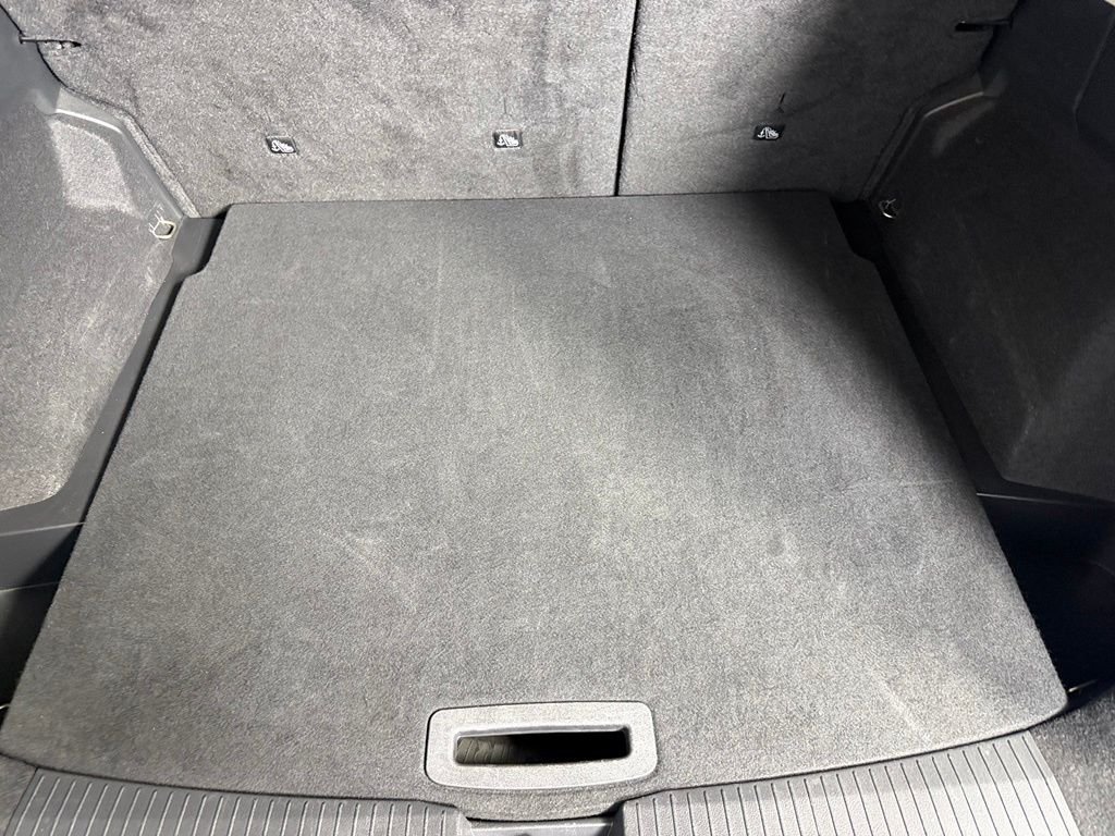 2025 Nissan Rogue SV - Photo 21