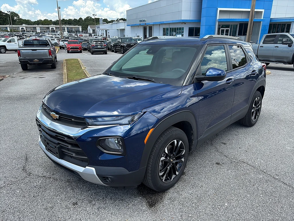 Used 2023 Blue Glow Metallic Chevrolet  image 2