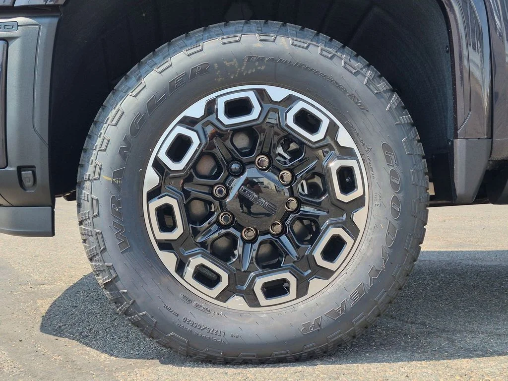 2026 GMC Sierra 3500HD Denali Ultimate - Photo 26