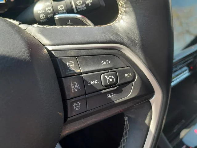 Used 2021 White Jeep Limited image 15