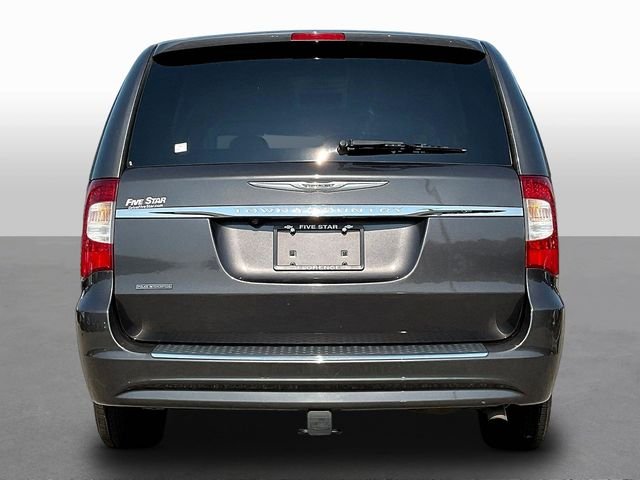 Used 2016 Gray Chrysler Touring image 6