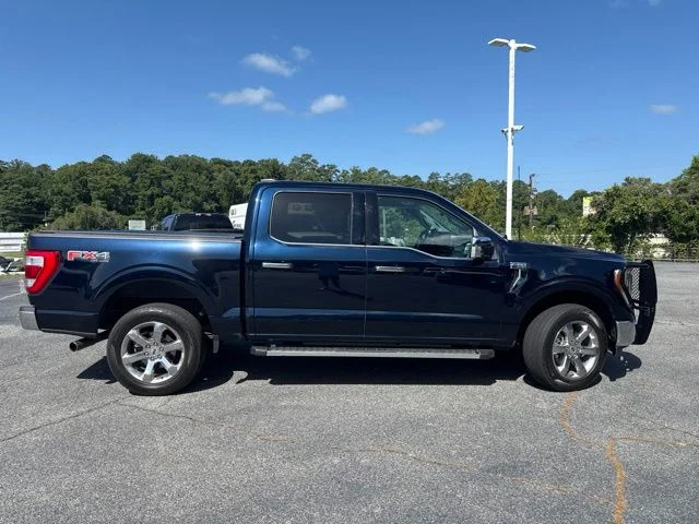 Used 2023 Blue Metallic Ford Lariat image 2