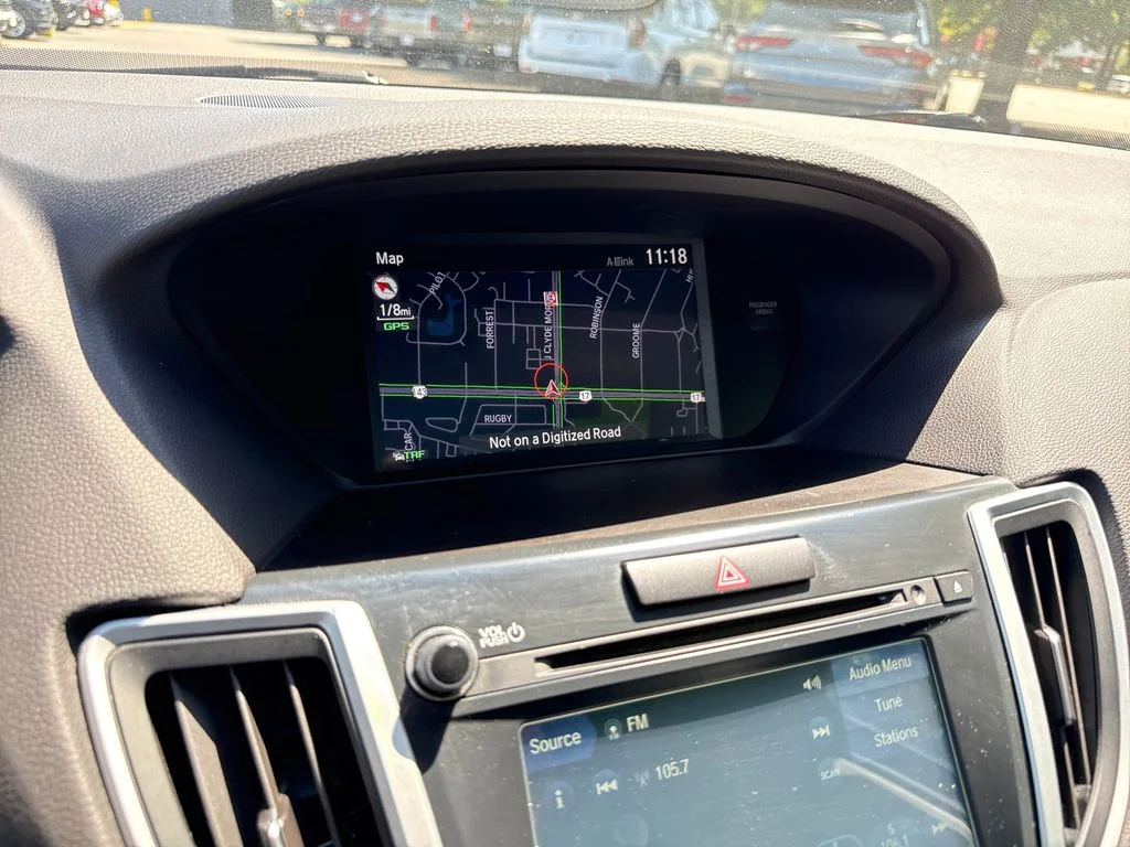 Used 2020 Silver Acura 3.5L Technology Pkg image 14