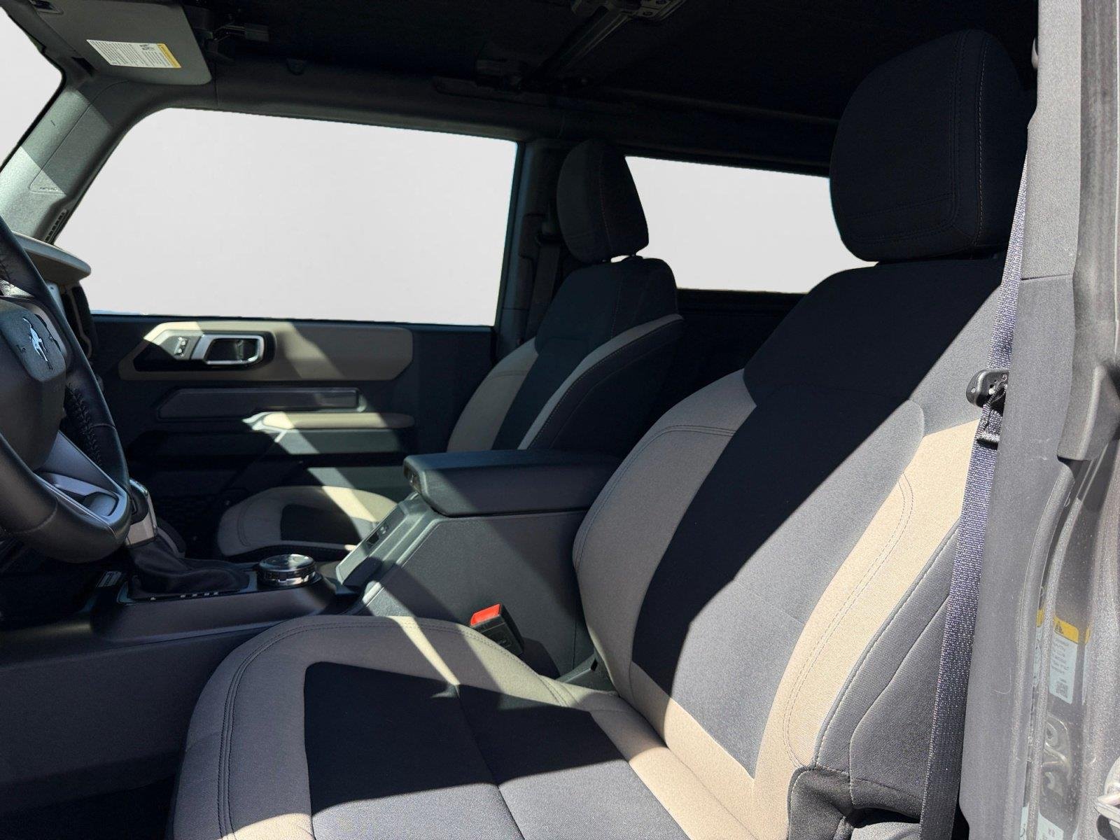 2023 Ford Bronco 2-Door Big Bend - Photo 2