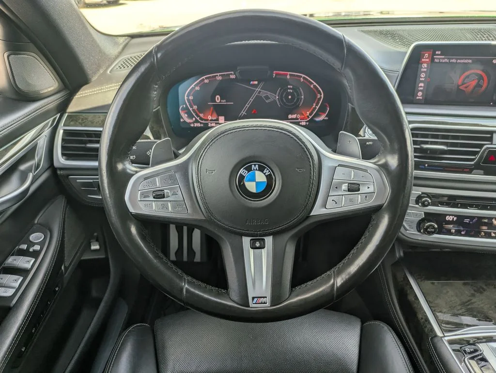 Used 2020 Gray BMW 750i xDrive image 11