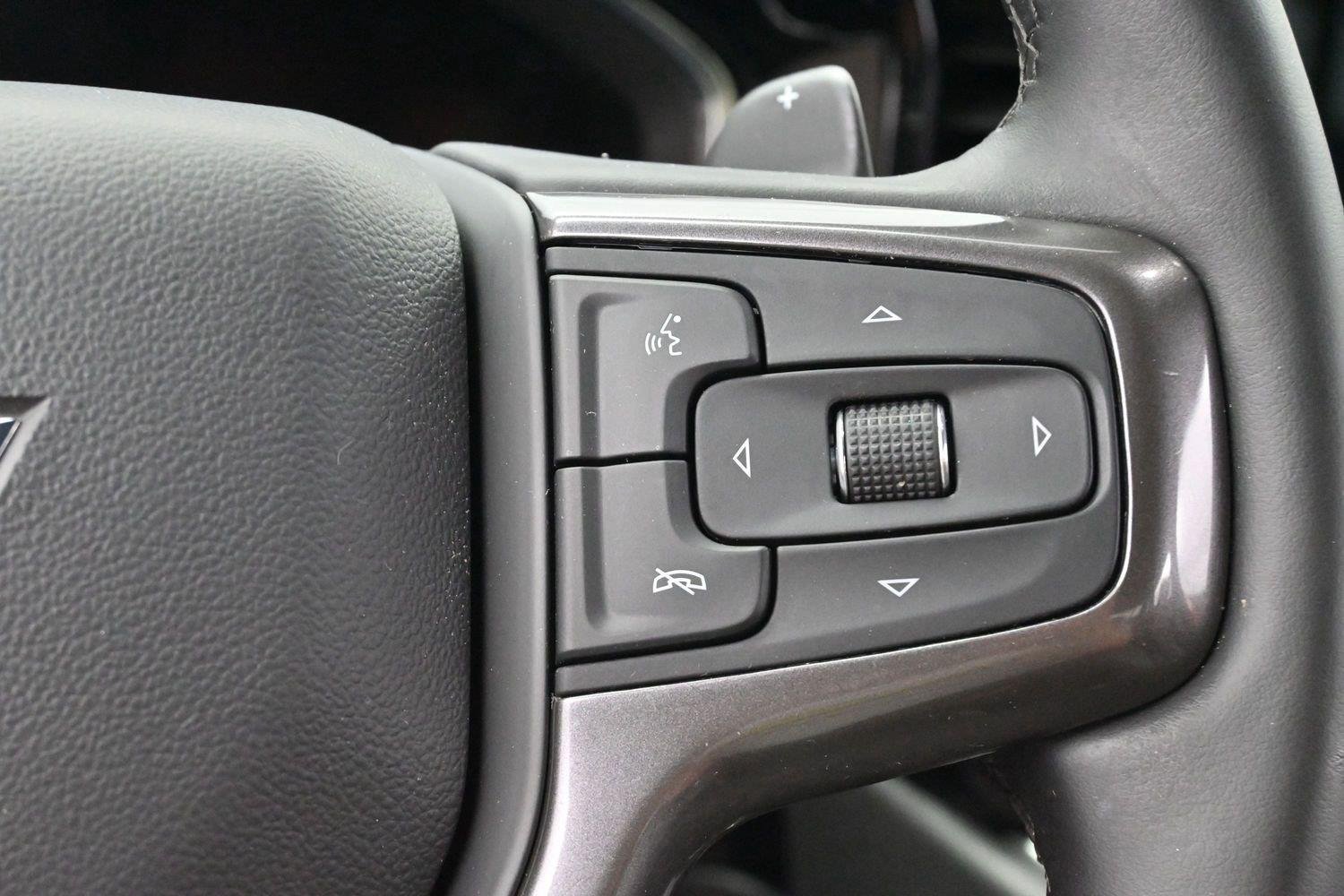 Used 2024 Red Hot Chevrolet ZR2 image 19