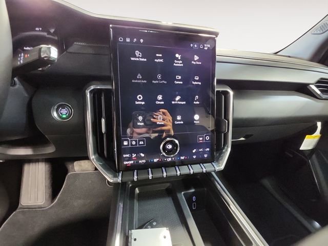 New 2026 Sterling Metallic GMC Elevation image 11