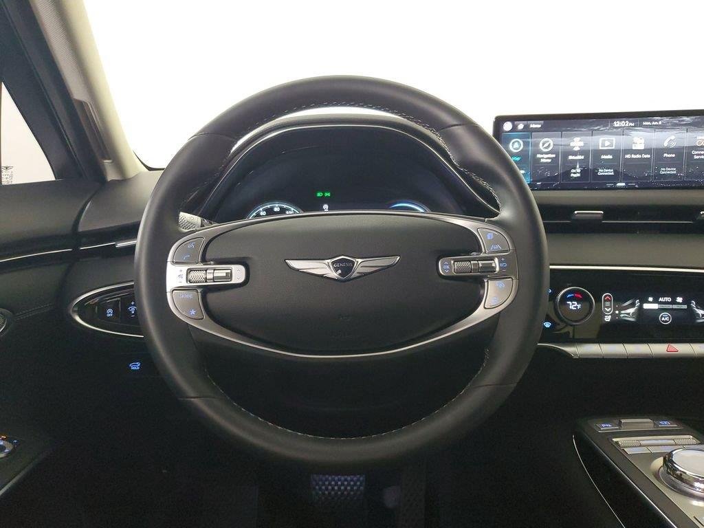 Used 2025 Uyuni White Genesis 2.5T image 17