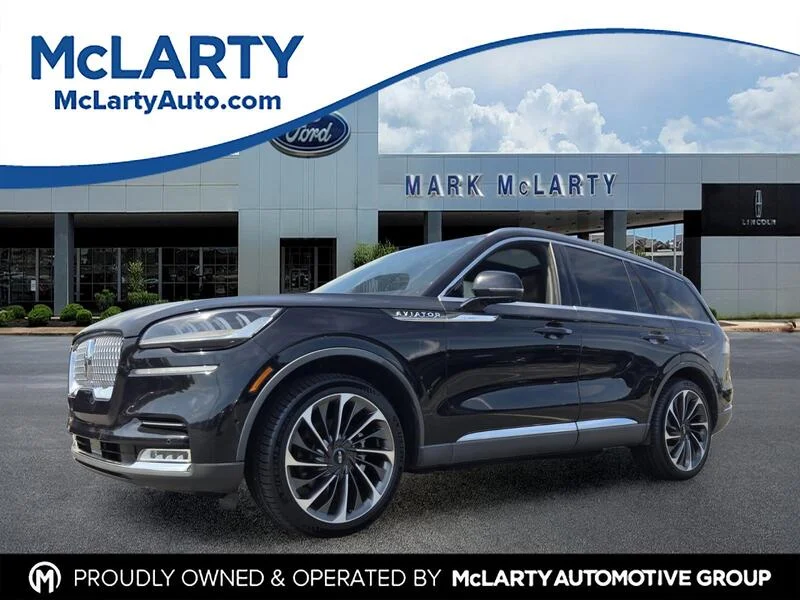 Used 2021 Black LINCOLN RESERVE AWD image 1