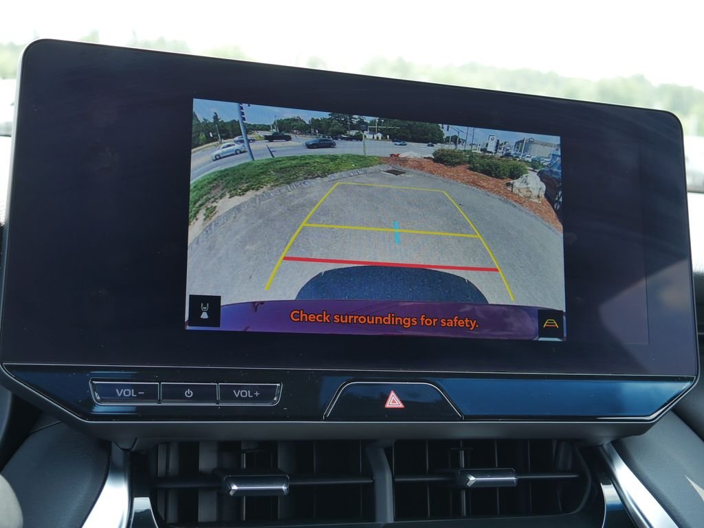 Used 2024 Red Toyota XLE image 18