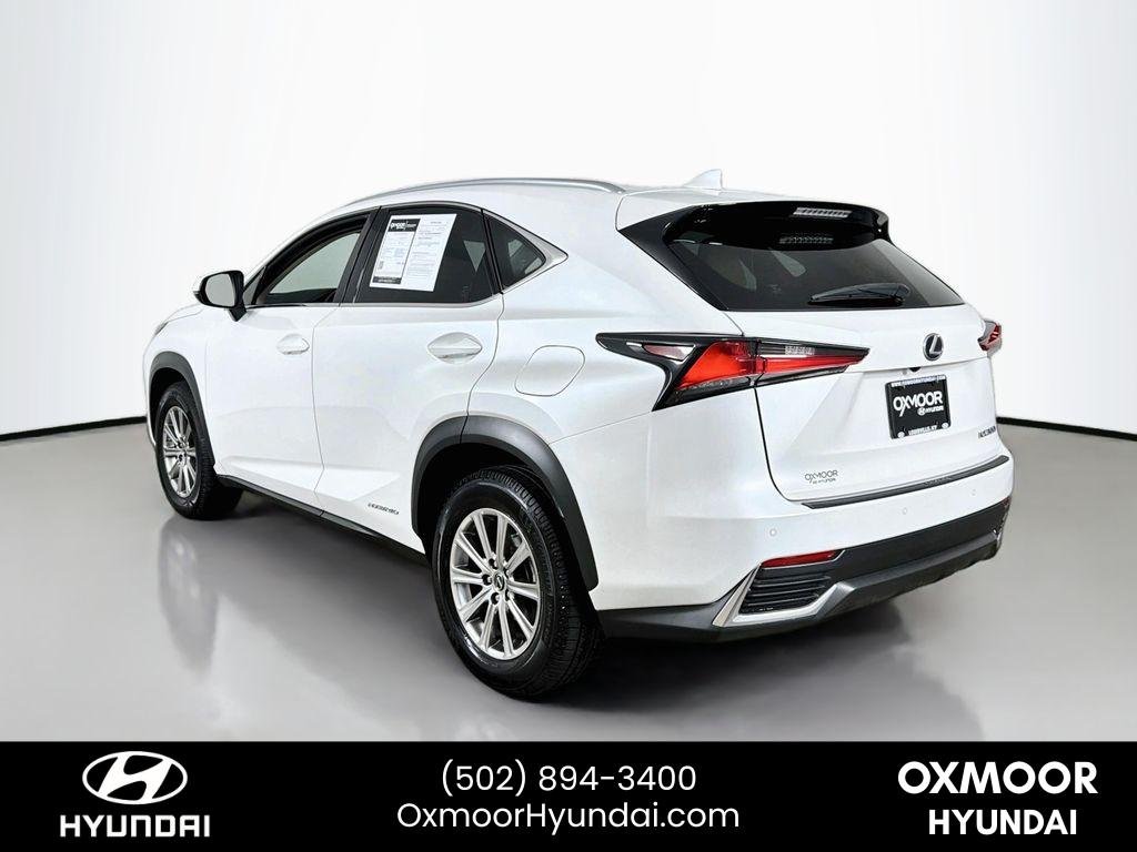 Used 2021 Eminent White Pearl Lexus Base image 5