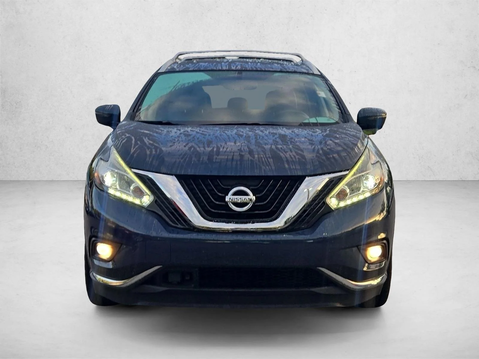 Used 2016 Arctic Blue Metallic Nissan Platinum image 2