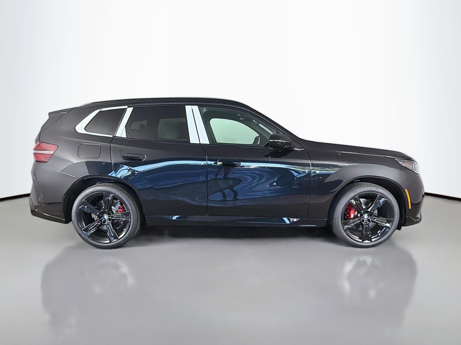 New 2026 Black Sapphire Metallic BMW 30 xDrive image 8