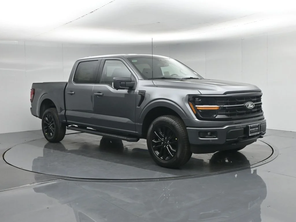 New 2026 Carbonized Gray Metallic Ford XLT image 26