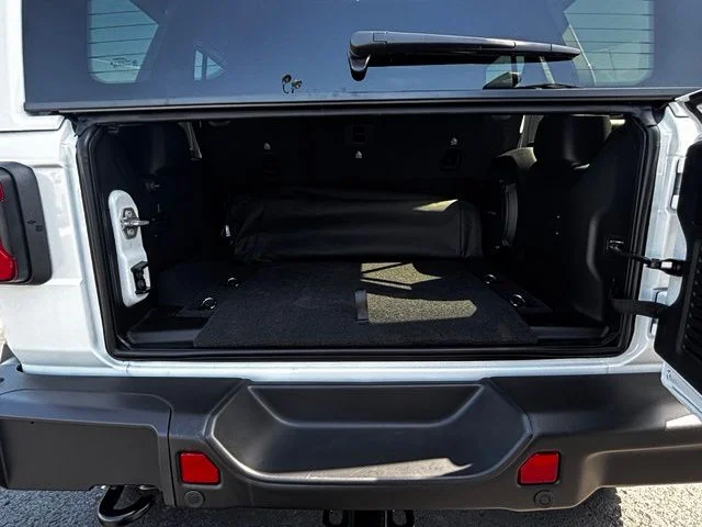 New 2026 White Jeep Moab 392 image 31