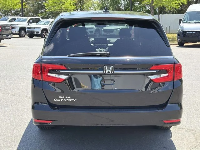 Used 2024  Honda EX-L image 12