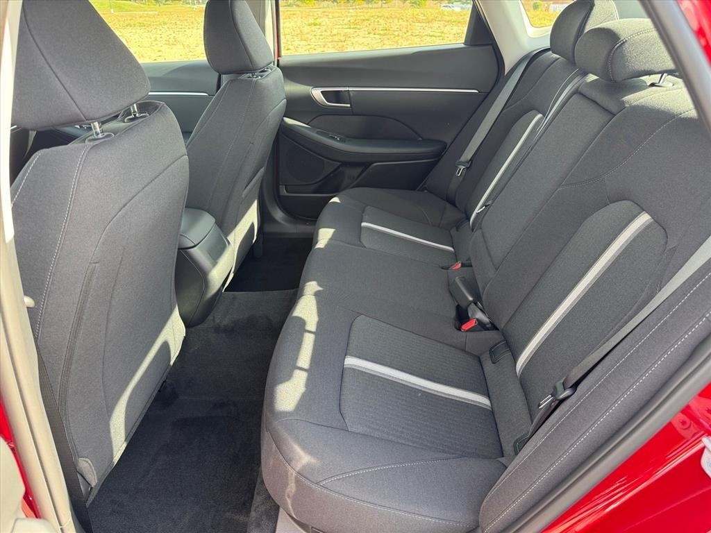 2026 Hyundai Sonata SEL Sport photo 4