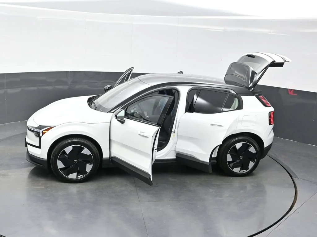 New 2026 White Volvo Twin Motor Performance Plus image 39