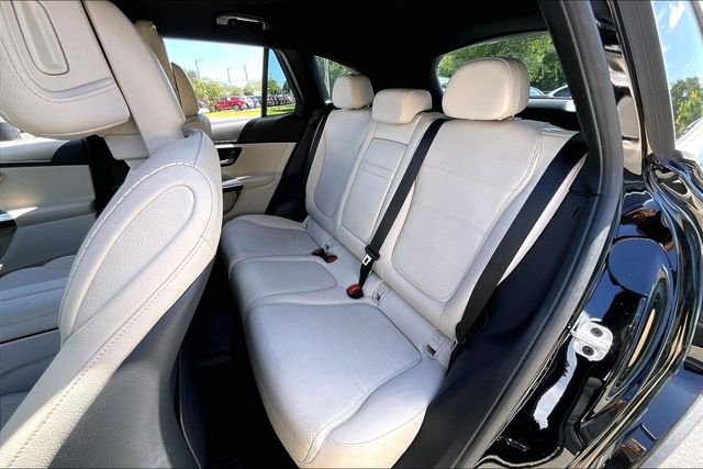 Used 2024 Black Mercedes-Benz GLC 300 image 19