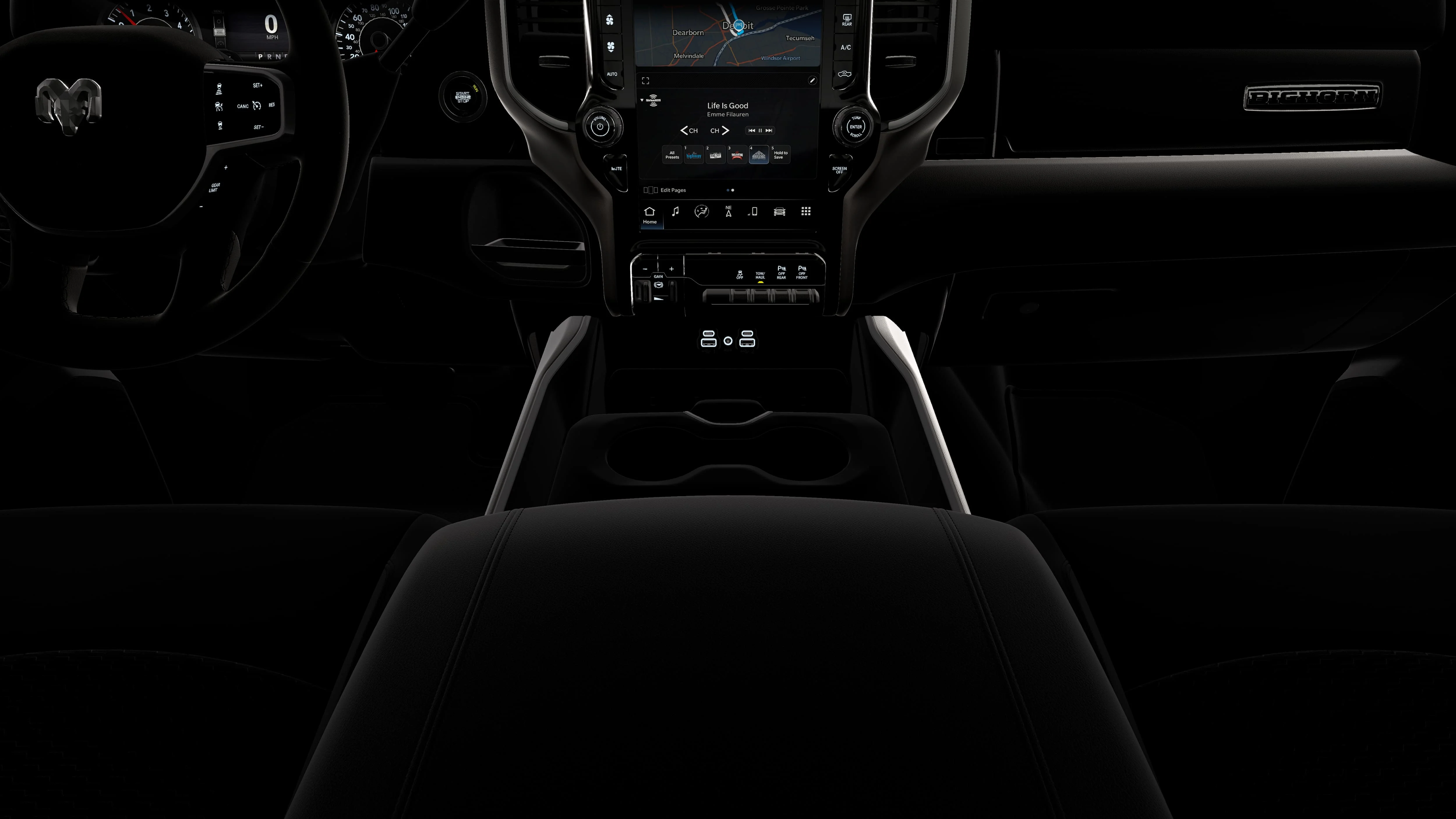 New 2026 Diamond Black Crystal Pearl-Coat Exterior Paint RAM BIG HORN image 17