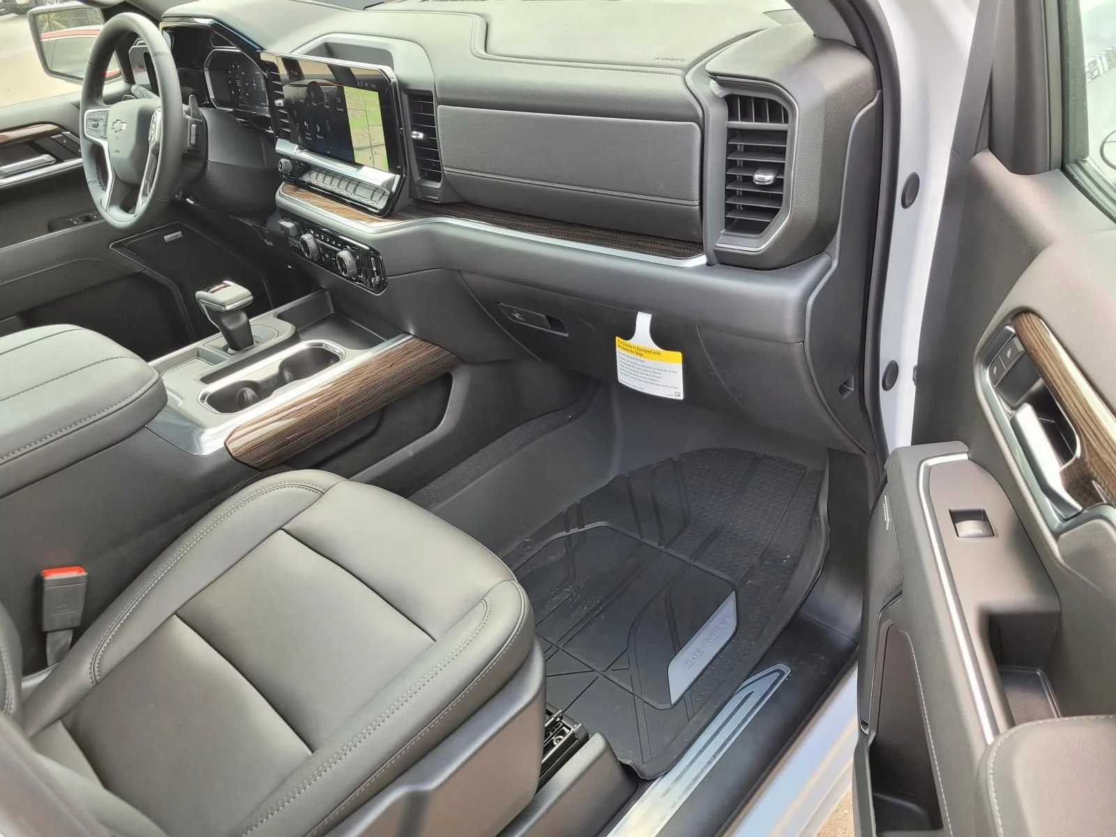 2026 Chevrolet Silverado 1500 RST - Photo 6