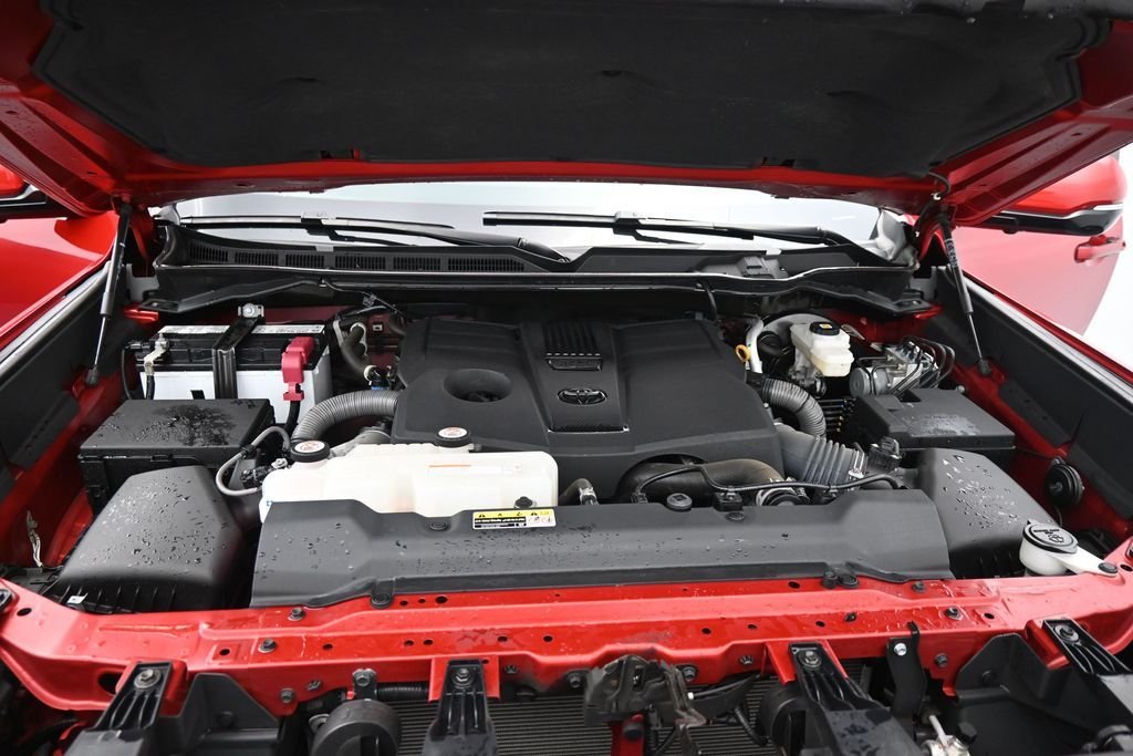 Used 2023 Red Toyota SR5 image 19