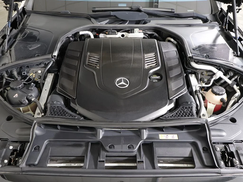 Used 2021 Black Mercedes-Benz S 580 image 25