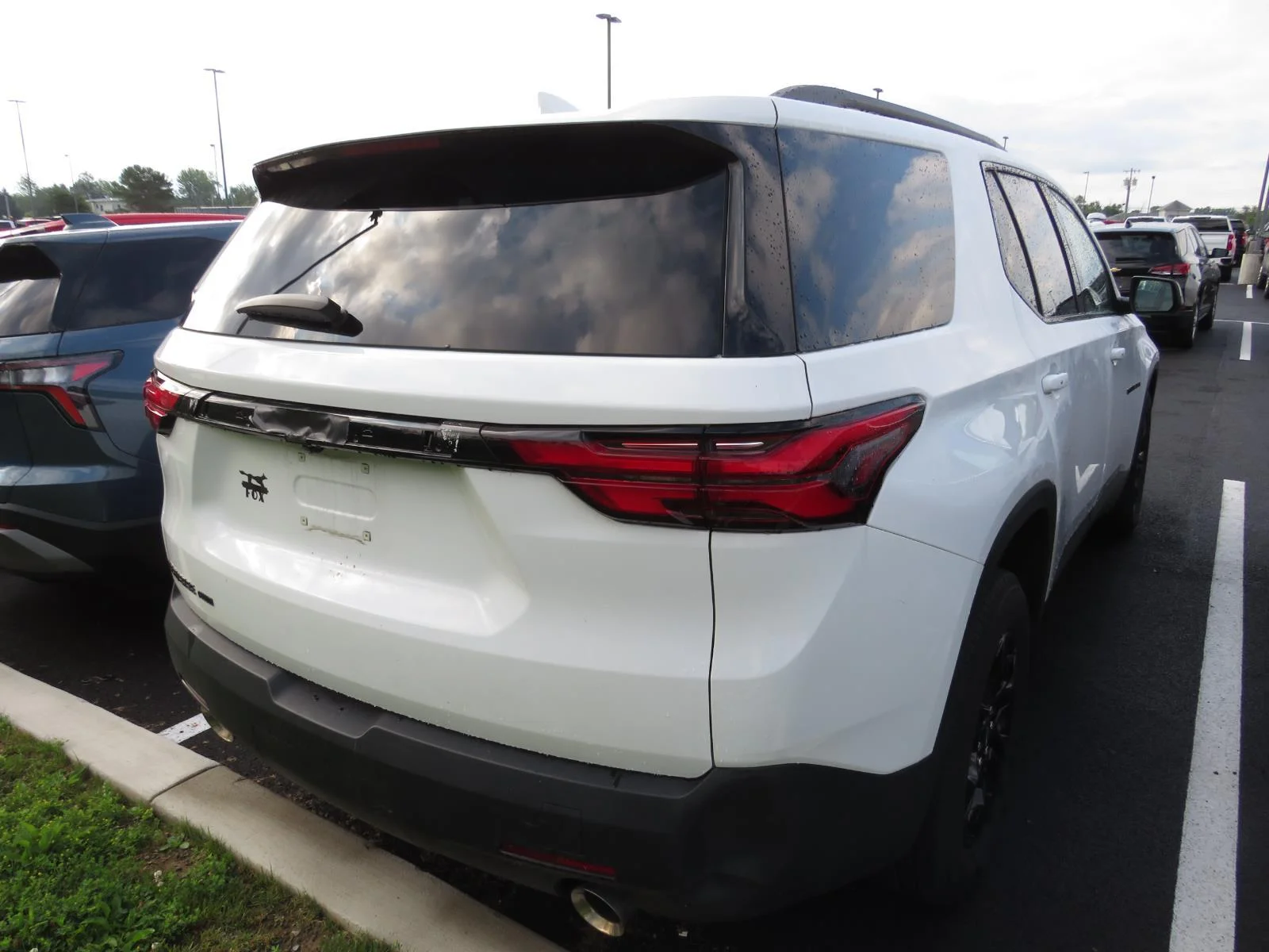 Used 2023 Summit White Chevrolet LS image 10