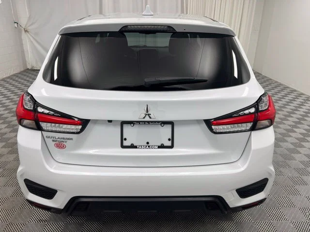 Used 2026 Black Mitsubishi 2.0 ES image 7