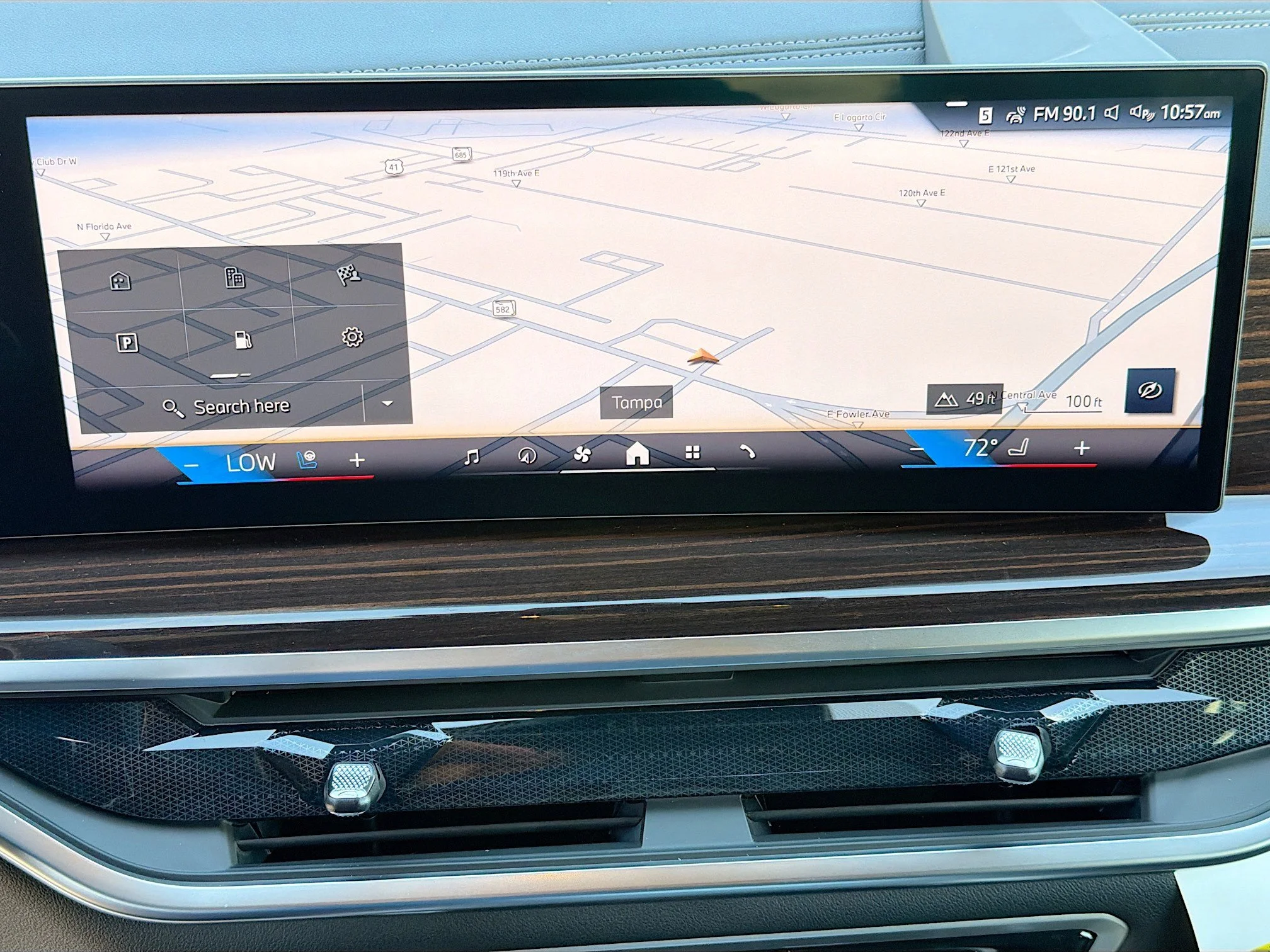 New 2026 Skyscraper Grey Metallic BMW sDrive40i image 33