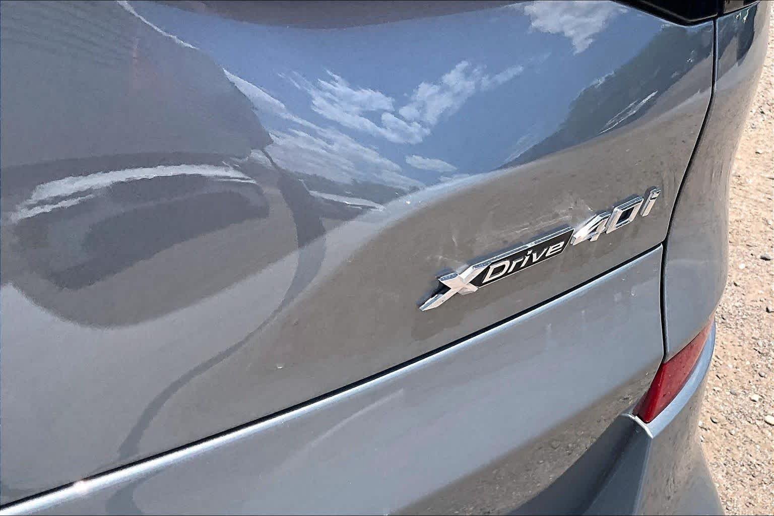Certified Used 2025 Skyscraper Grey Metallic BMW xDrive40i image 8