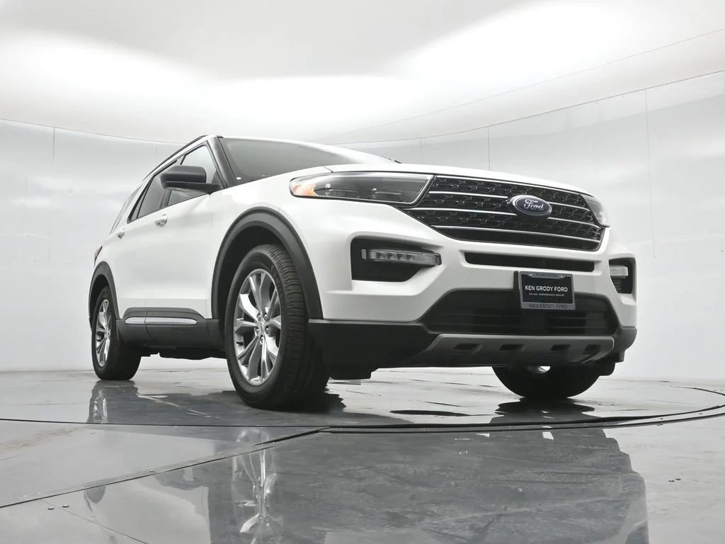 Certified Used 2021 White Ford XLT image 46