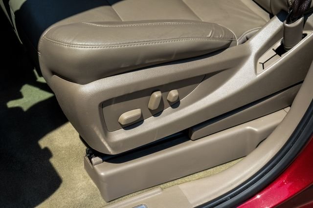 Used 2017 Red Chevrolet LT image 33