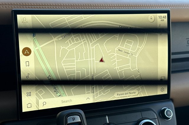 New 2026 Fuji White Land Rover X-Dynamic SE image 18
