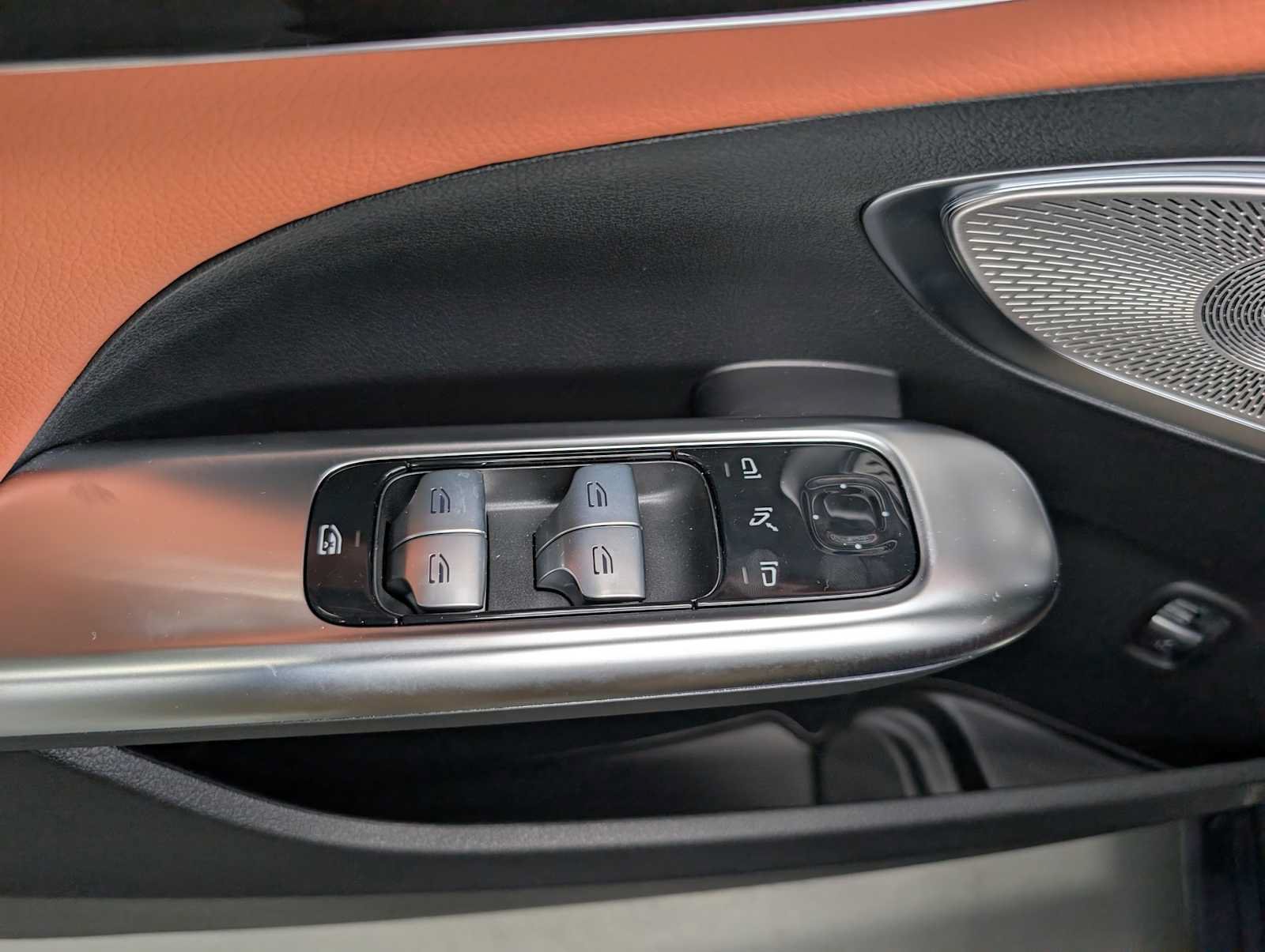 New 2026 Twilight Blue Metallic Mercedes-Benz C 300 image 31