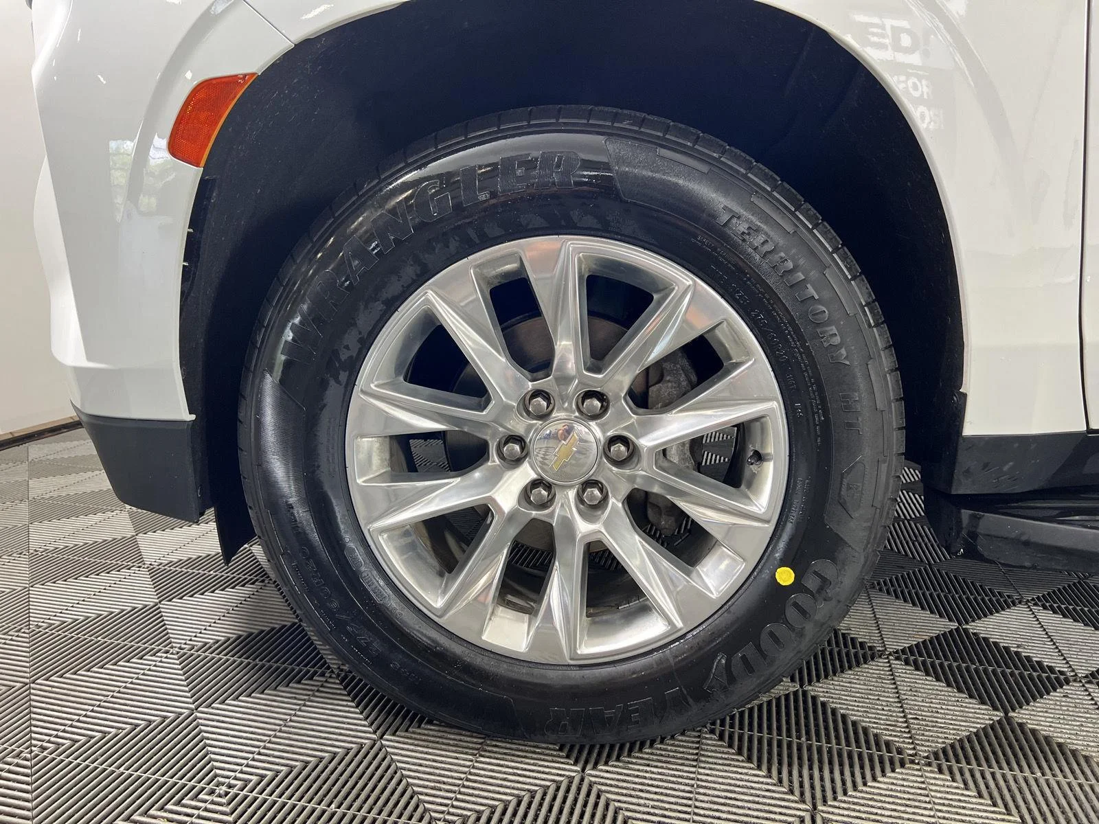 Used 2021 Summit White Chevrolet Premier image 38