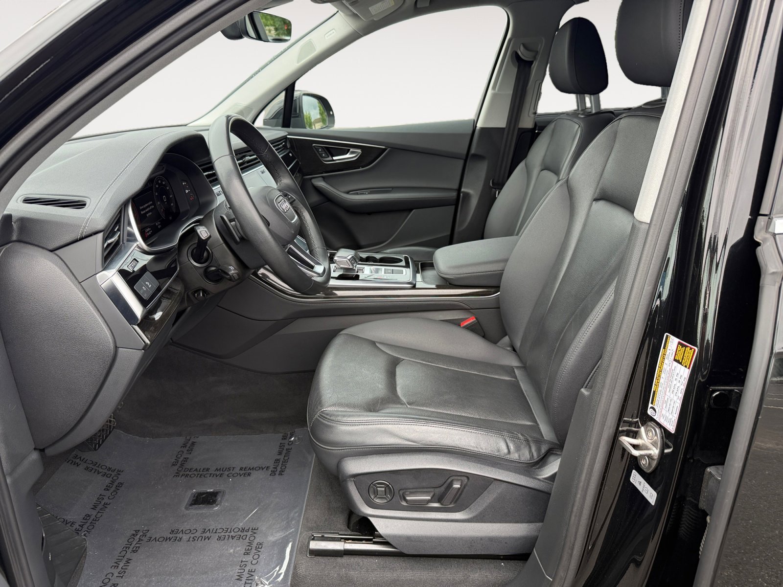 Used 2023 Black Metallic Audi 55 Premium Plus image 10