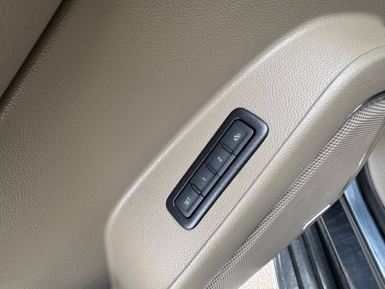 2019 GMC Yukon SLT - Photo 11