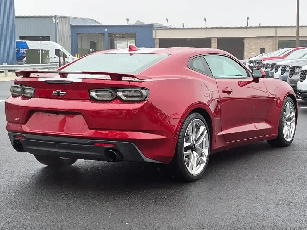 Certified Used 2022 Wild Cherry Tintcoat Chevrolet 1SS image 3