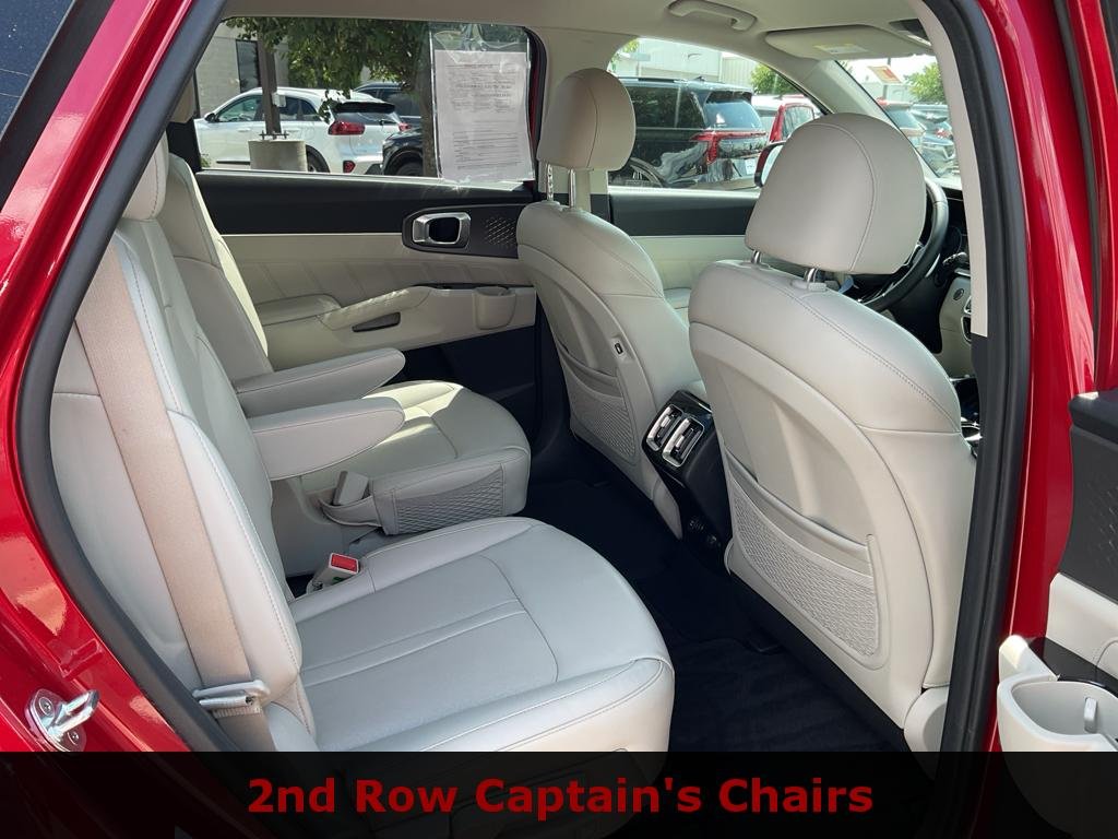 Used 2022 Runway Red Kia SX image 14