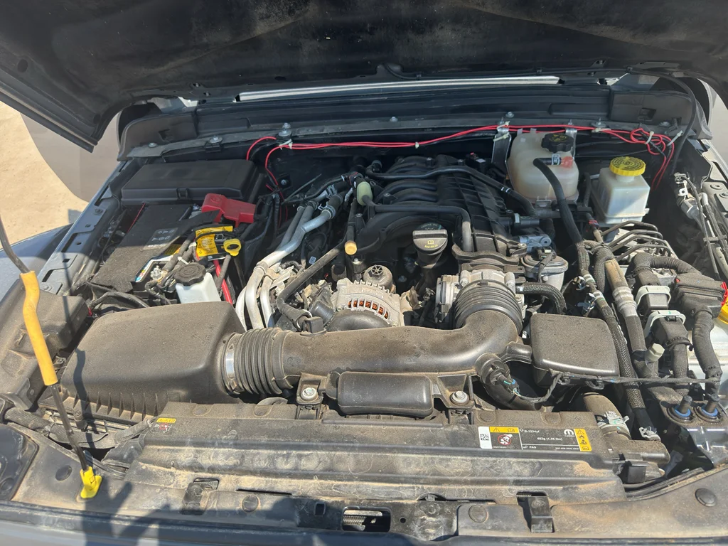 Used 2022 Sting-Gray Clearcoat Jeep Mojave image 17