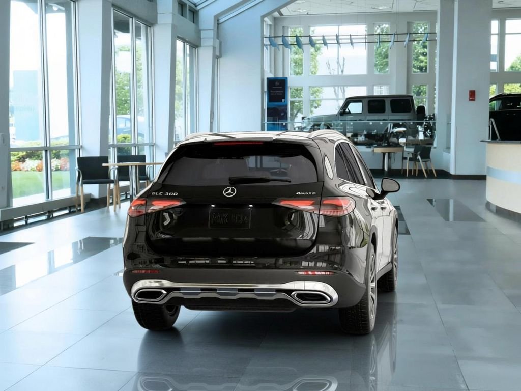 New 2026 Black Mercedes-Benz GLC 300 image 23
