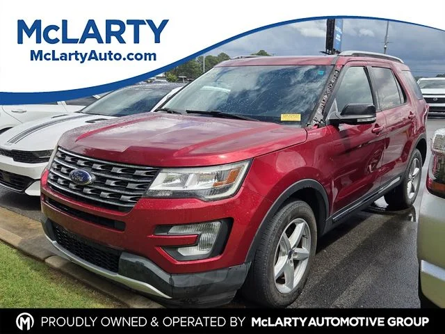 2017 Ford Explorer XLT 4WD's photo