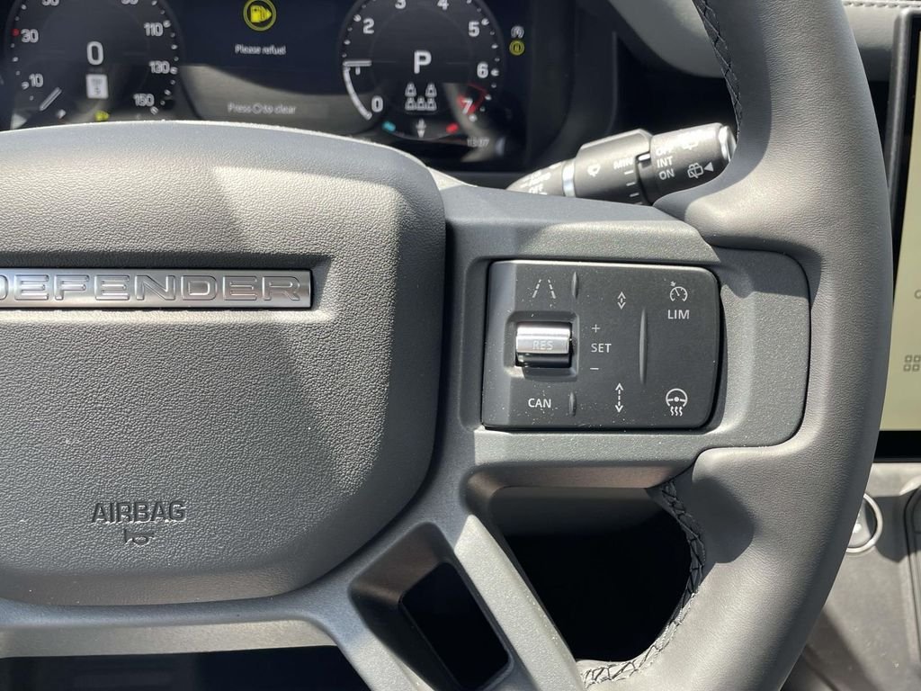 New 2026 Woolstone Green Land Rover S image 38