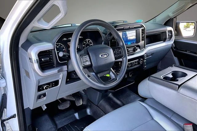 Used 2023 White Ford XL image 17