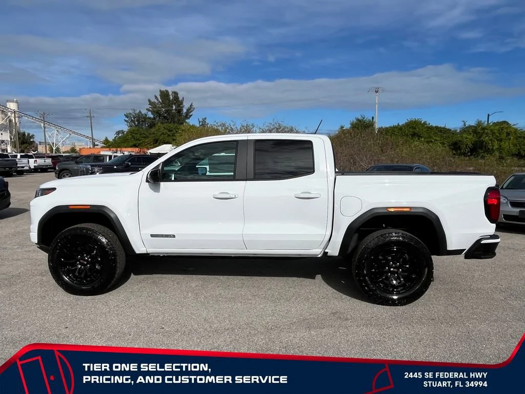 New 2026 Summit White GMC Elevation image 4