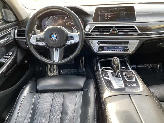 Used 2017 Black BMW M760i image 11